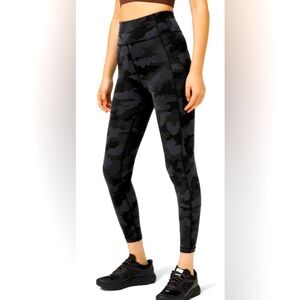 Lululemon Invigorate High Rise Crop Leggings 23" Size 14 Camo Black Workout Gym